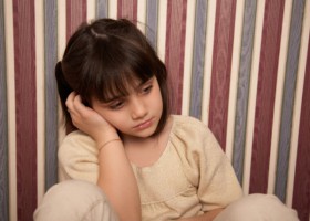 Trẻ rối loạn phổ tự kỷ - nguyên nhân do đâu, điều trị như thế nào?